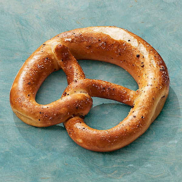 Laugengebäck mit Pfeffer